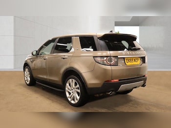 Used Land Rover Discovery Sport 2015 for sale - 78854909: Photo