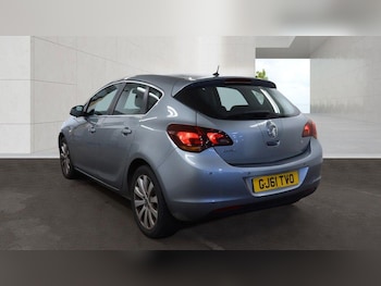 Used Vauxhall Astra 2011 for sale - 78676616: Photo