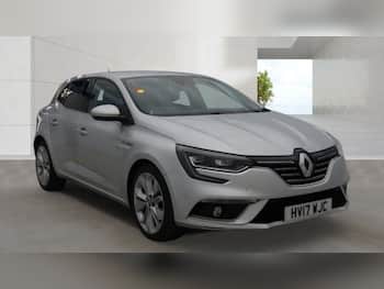 Used Renault Megane 2017 for sale - 79794427: Photo