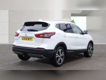 Used Nissan Qashqai 2018 for sale - 79712425: Photo