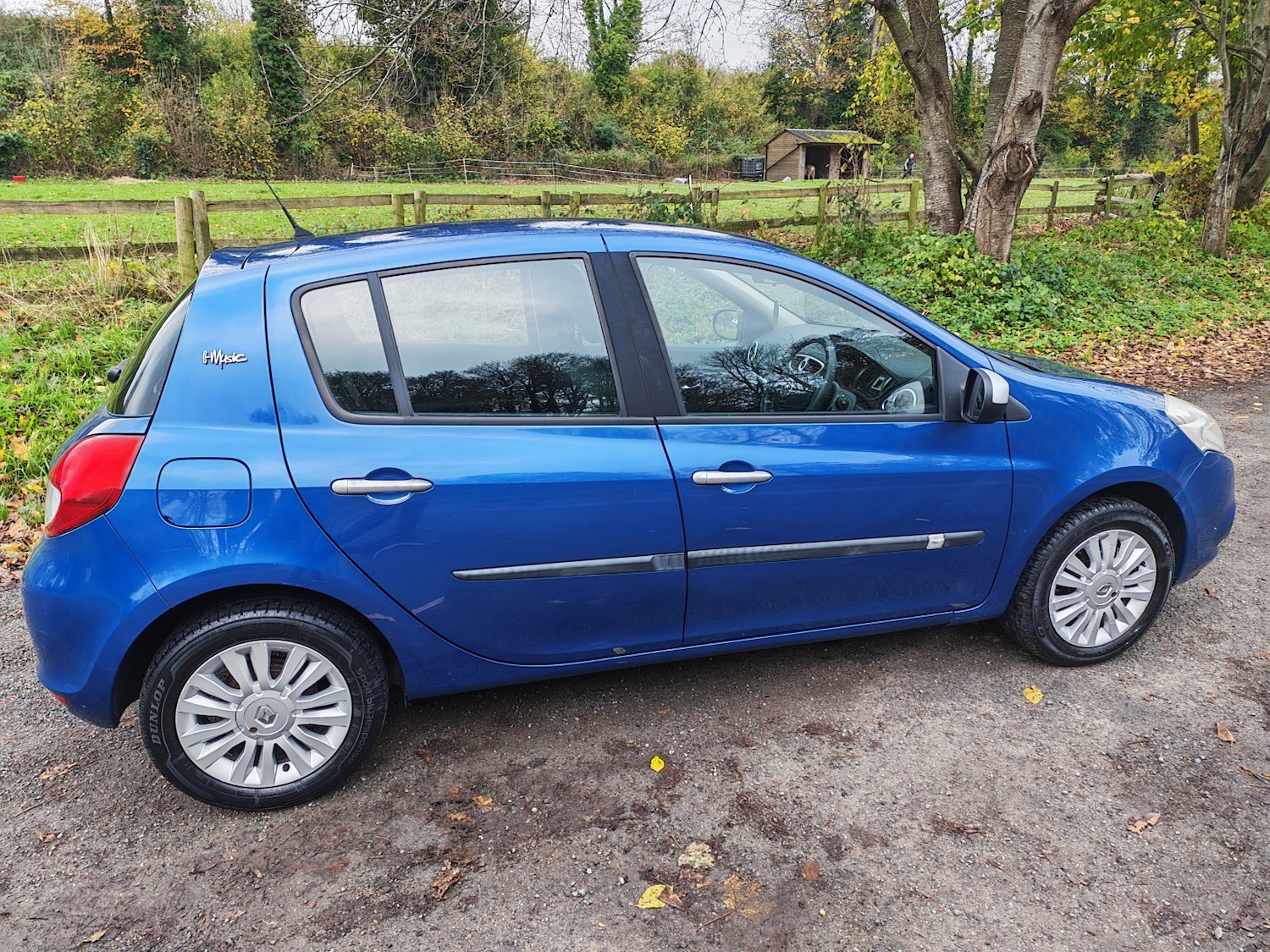 Used Renault Clio 2010 for sale - 76571100: Photo 5