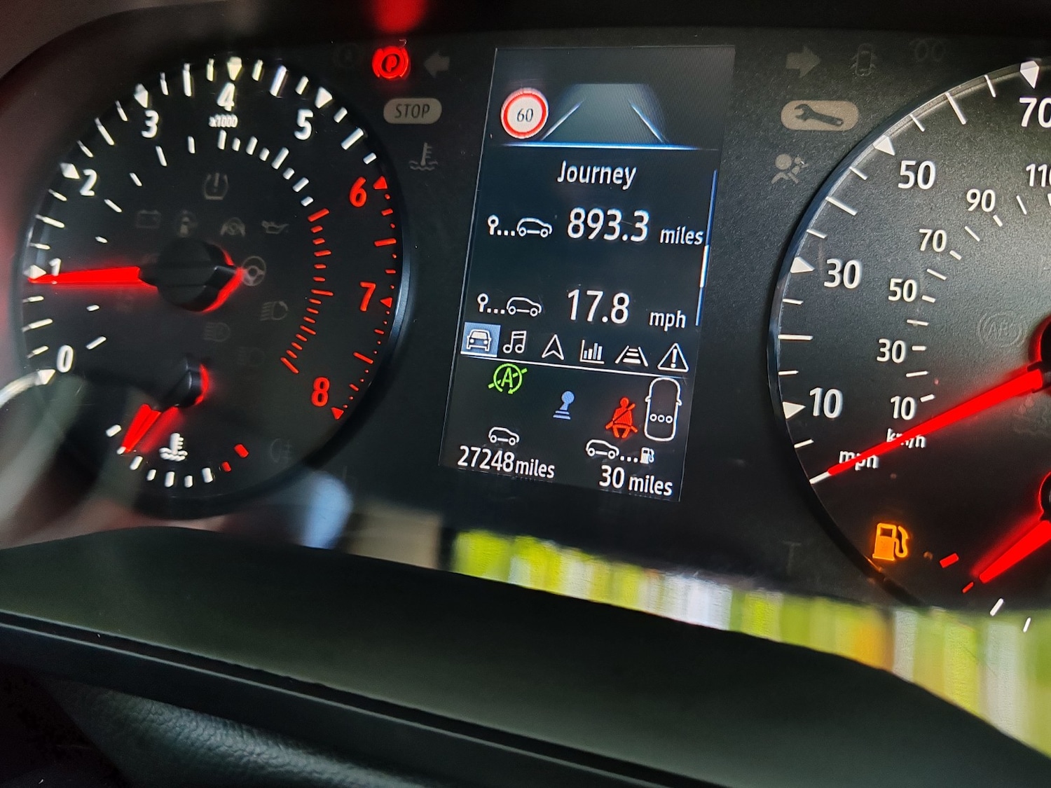 Used Renault Captur 2022 for sale - 76230999: Photo 2