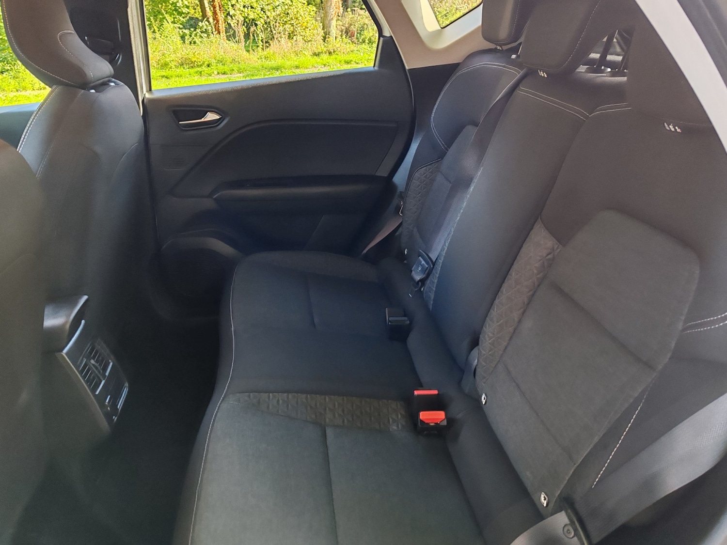 Used Renault Captur 2022 for sale - 76230999: Photo 8