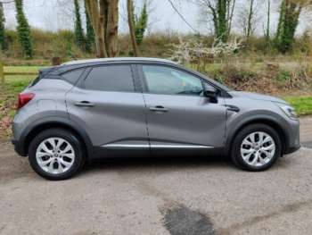 Used Renault Captur 2020 for sale - 74321162: Photo
