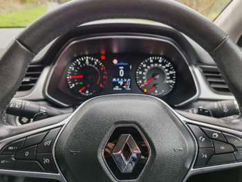 Used Renault Captur 2020 for sale - 74321162: Photo