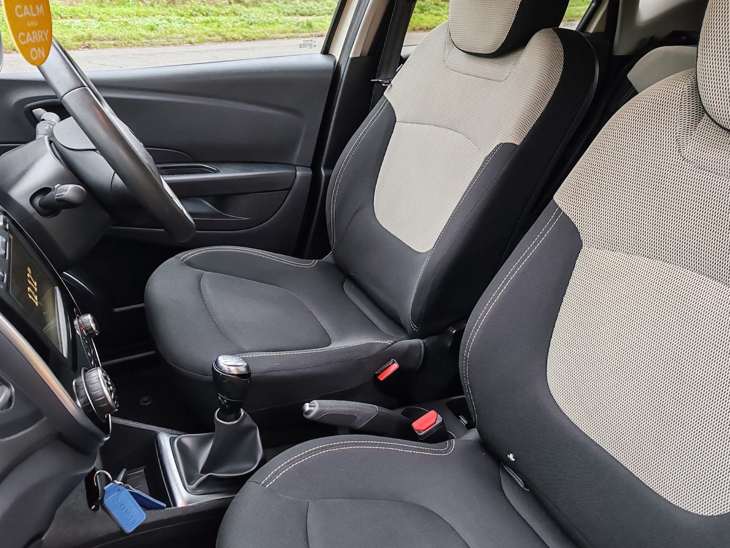 Used Renault Captur 2019 for sale - 76951045: Photo 3