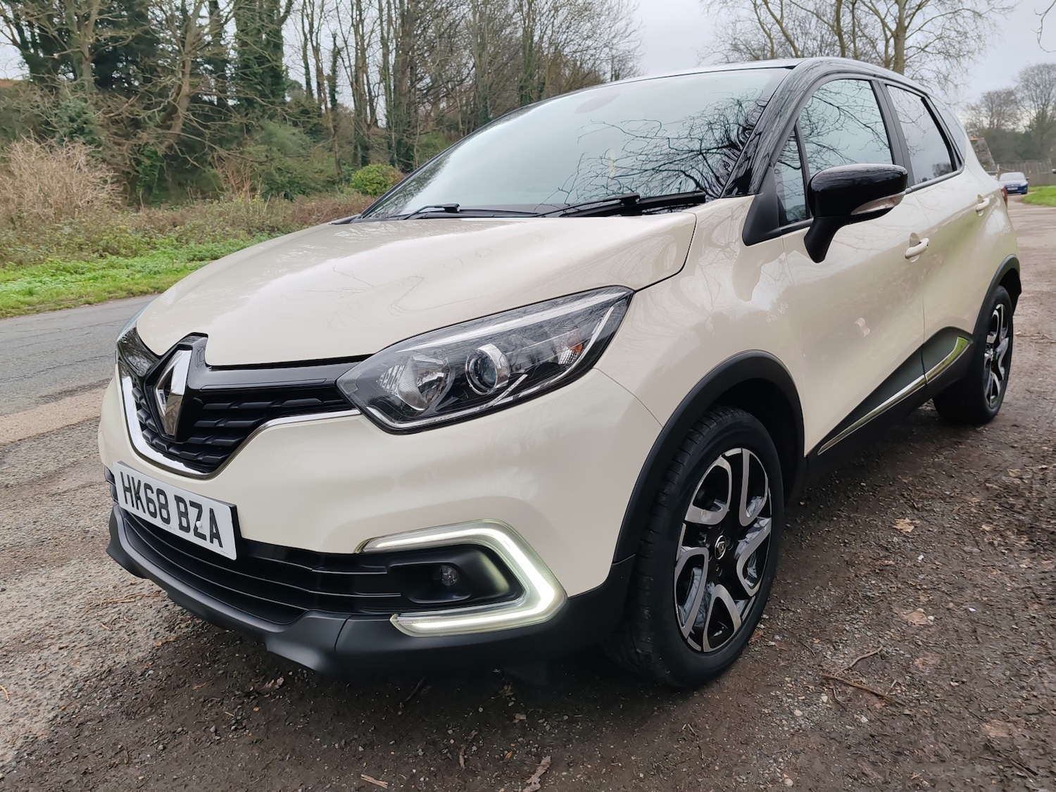 Used Renault Captur 2019 for sale - 76951045: Photo 8
