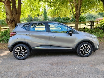 Used Renault Captur 2018 for sale - 79439264: Photo