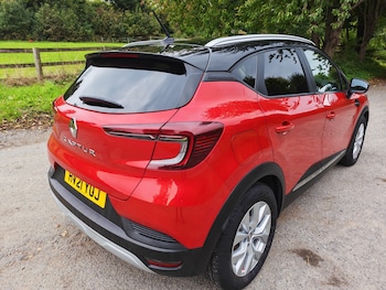 Used Renault Captur 2021 for sale - 78285316: Photo