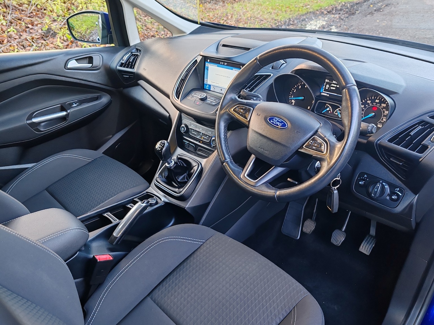 Used Ford C-Max 2017 for sale - 76821649: Photo 2