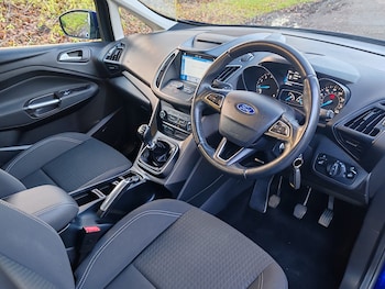 Used Ford C-Max 2017 for sale - 76821649: Photo