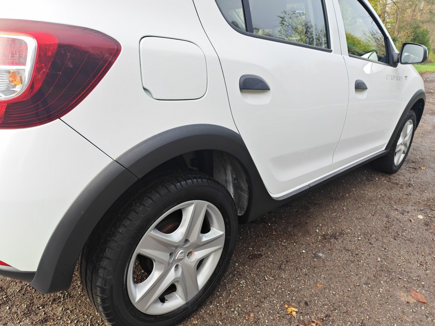 Used Dacia Sandero Stepway 2014 for sale - 76591582: Photo 5