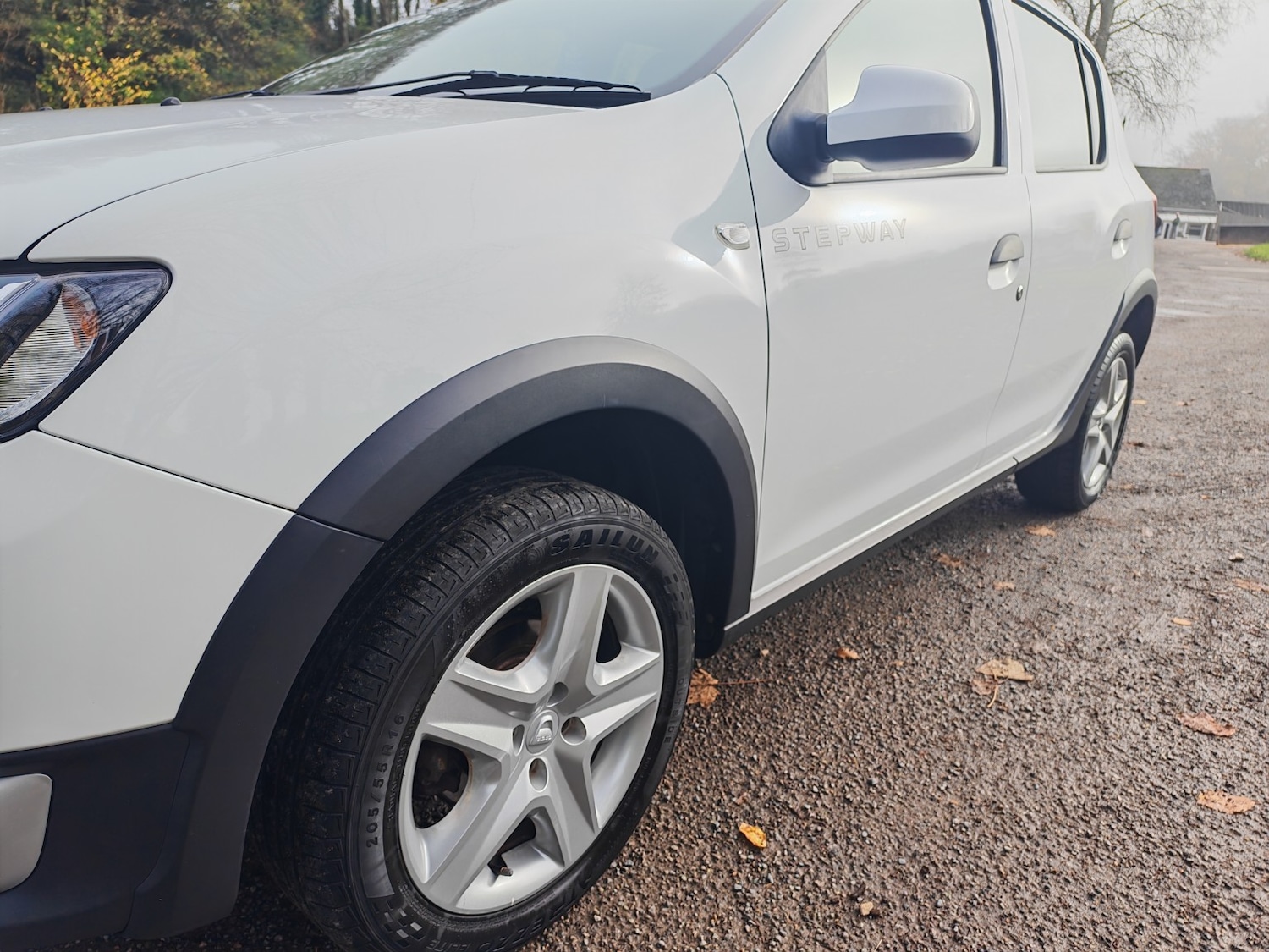 Used Dacia Sandero Stepway 2014 for sale - 76591582: Photo 6