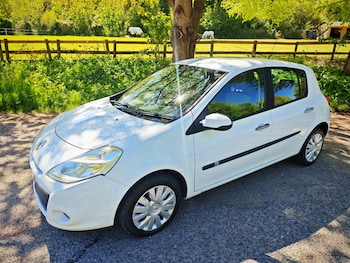 Used Renault Clio 2009 for sale - 78459794: Photo