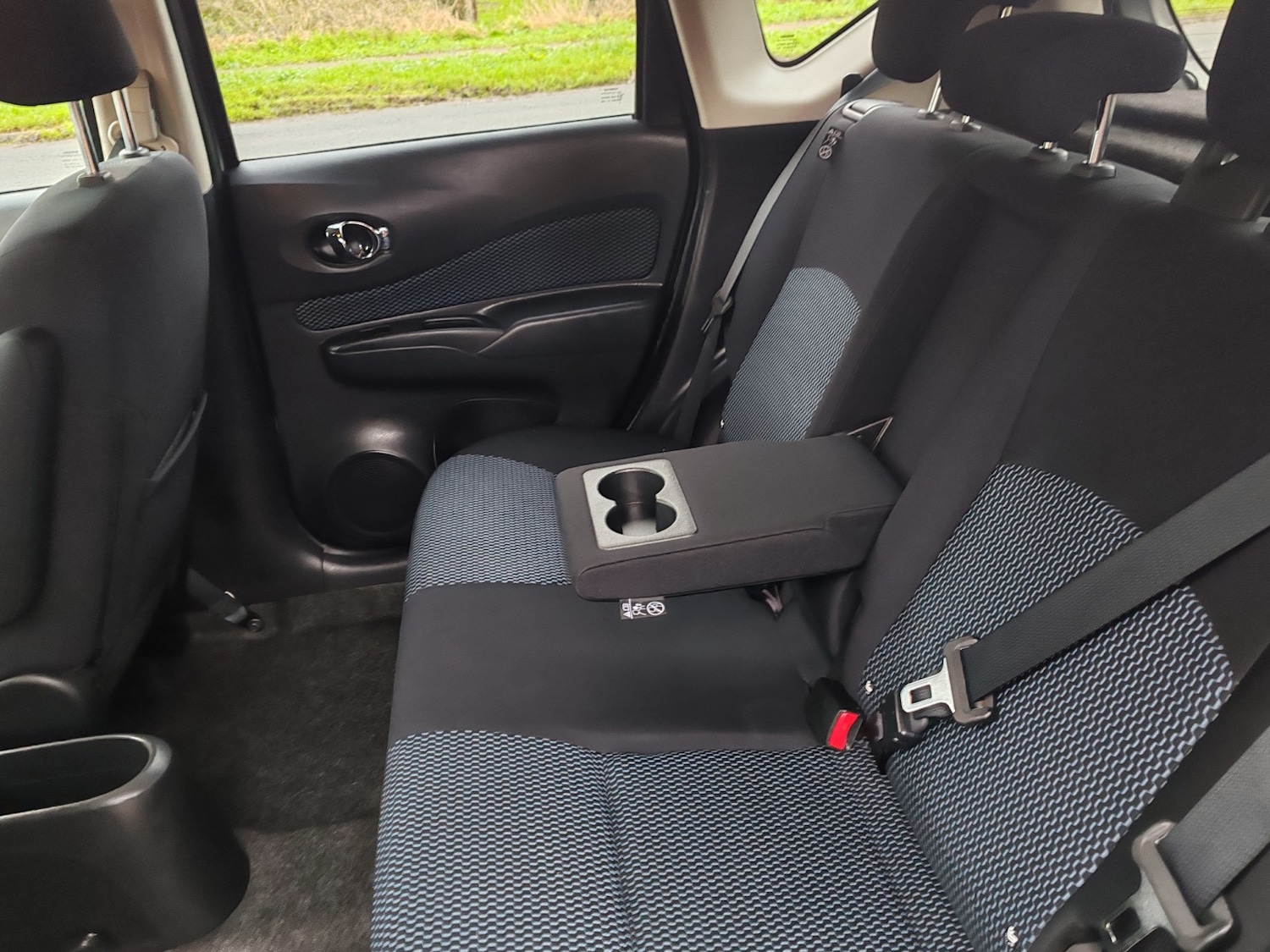 Used Nissan Note 2014 for sale - 77681799: Photo 6