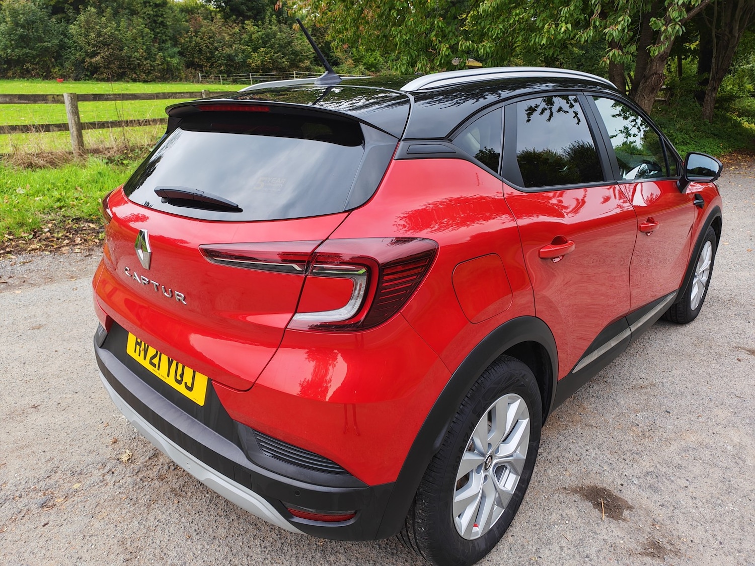 Used Renault Captur 2021 for sale - 76821606: Photo 4