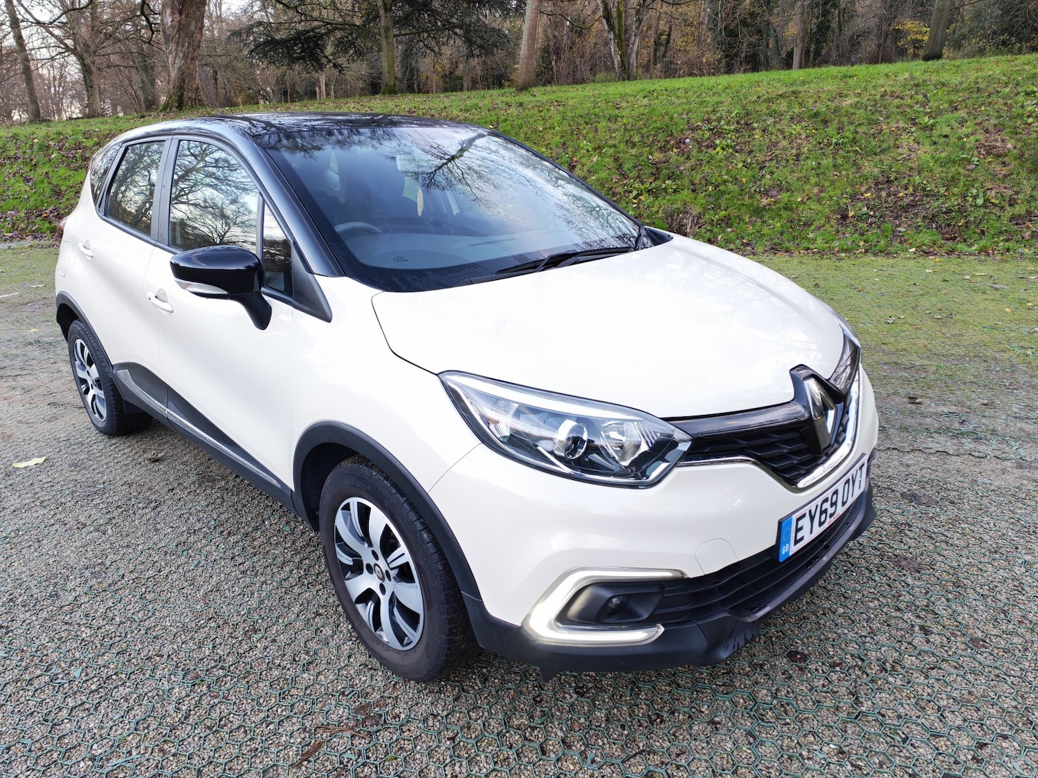 Used Renault Captur 2020 for sale - 76821647: Photo 5