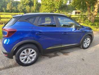 Used Renault Captur 2021 for sale - 72345730: Photo