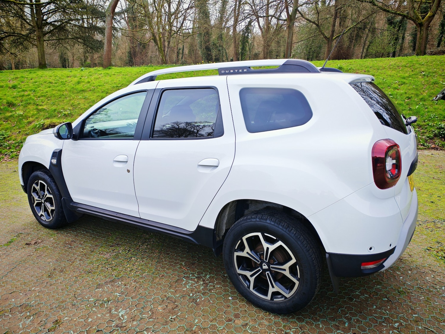 Used Dacia Duster 2020 for sale - 77880995: Photo 2