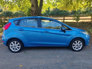 Used Ford Fiesta 2010 for sale - 79519680: Photo