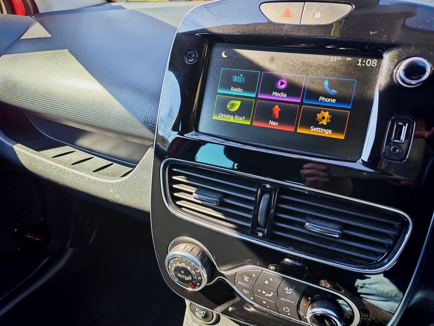 Used Renault Clio 2019 for sale - 77968675: Photo 15