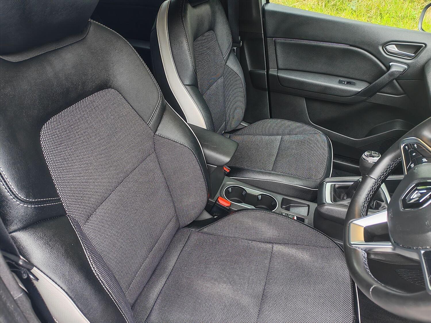 Used Renault Captur 2022 for sale - 76793364: Photo 11