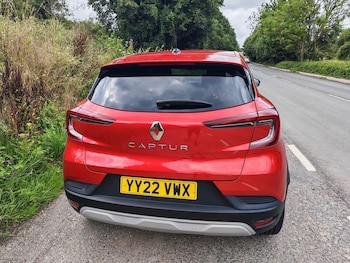 Used Renault Captur 2022 for sale - 75446409: Photo