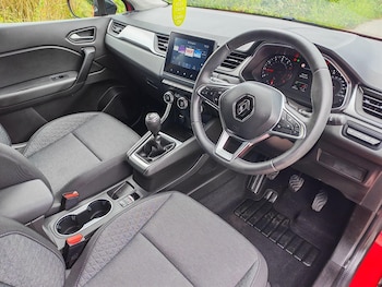 Used Renault Captur 2022 for sale - 75446409: Photo