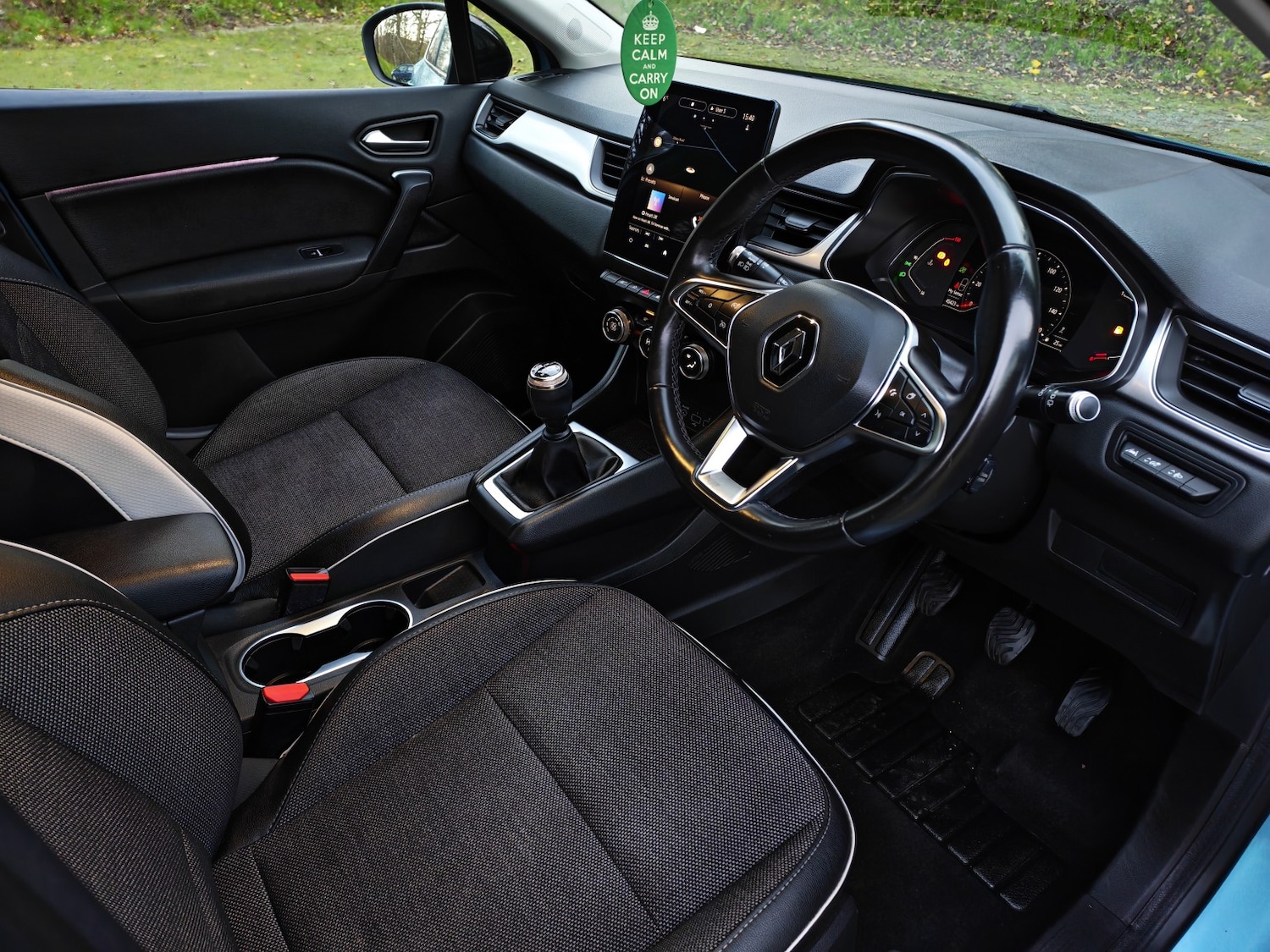 Used Renault Captur 2020 for sale - 76821575: Photo 4