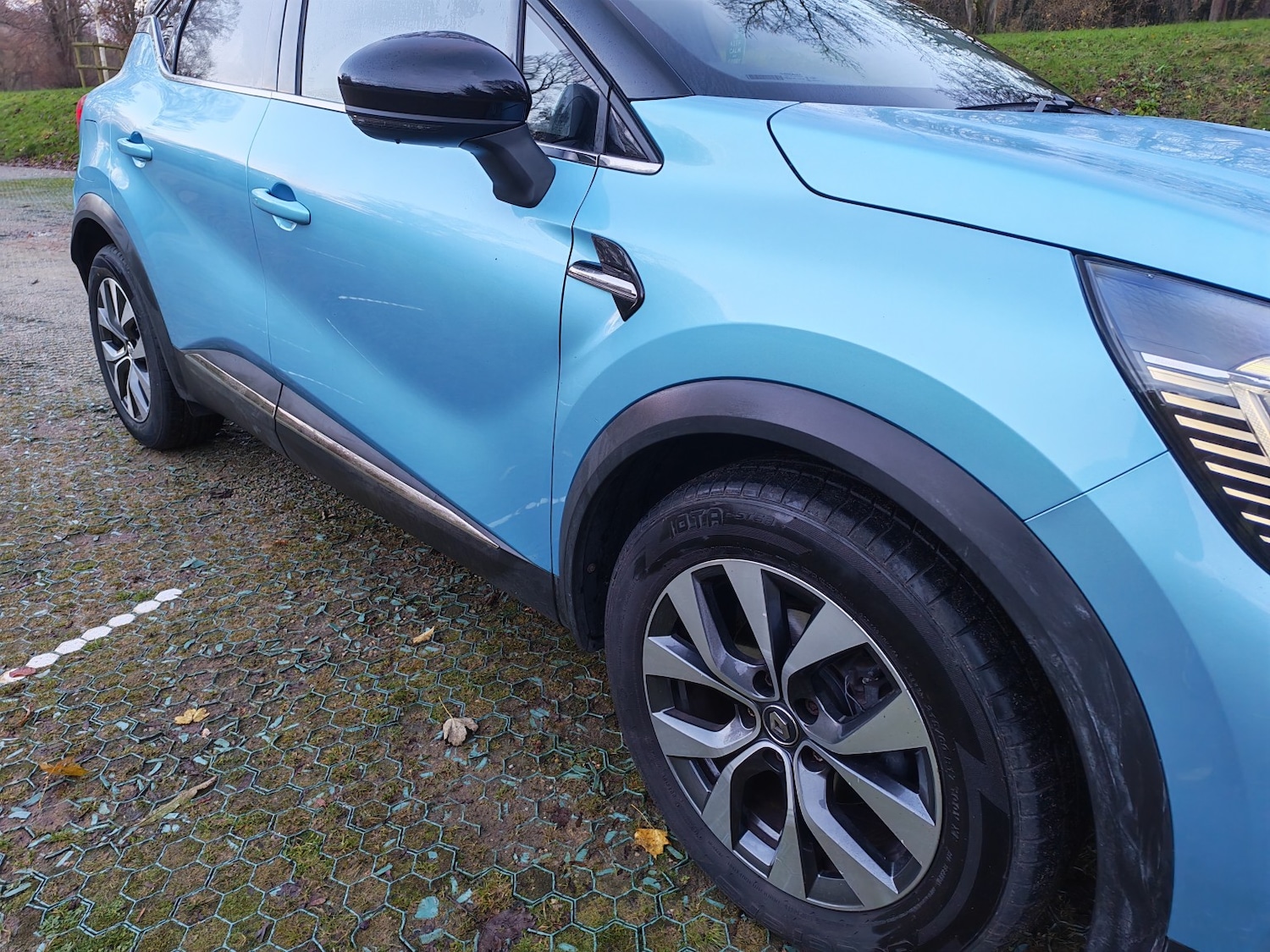 Used Renault Captur 2020 for sale - 76821575: Photo 9