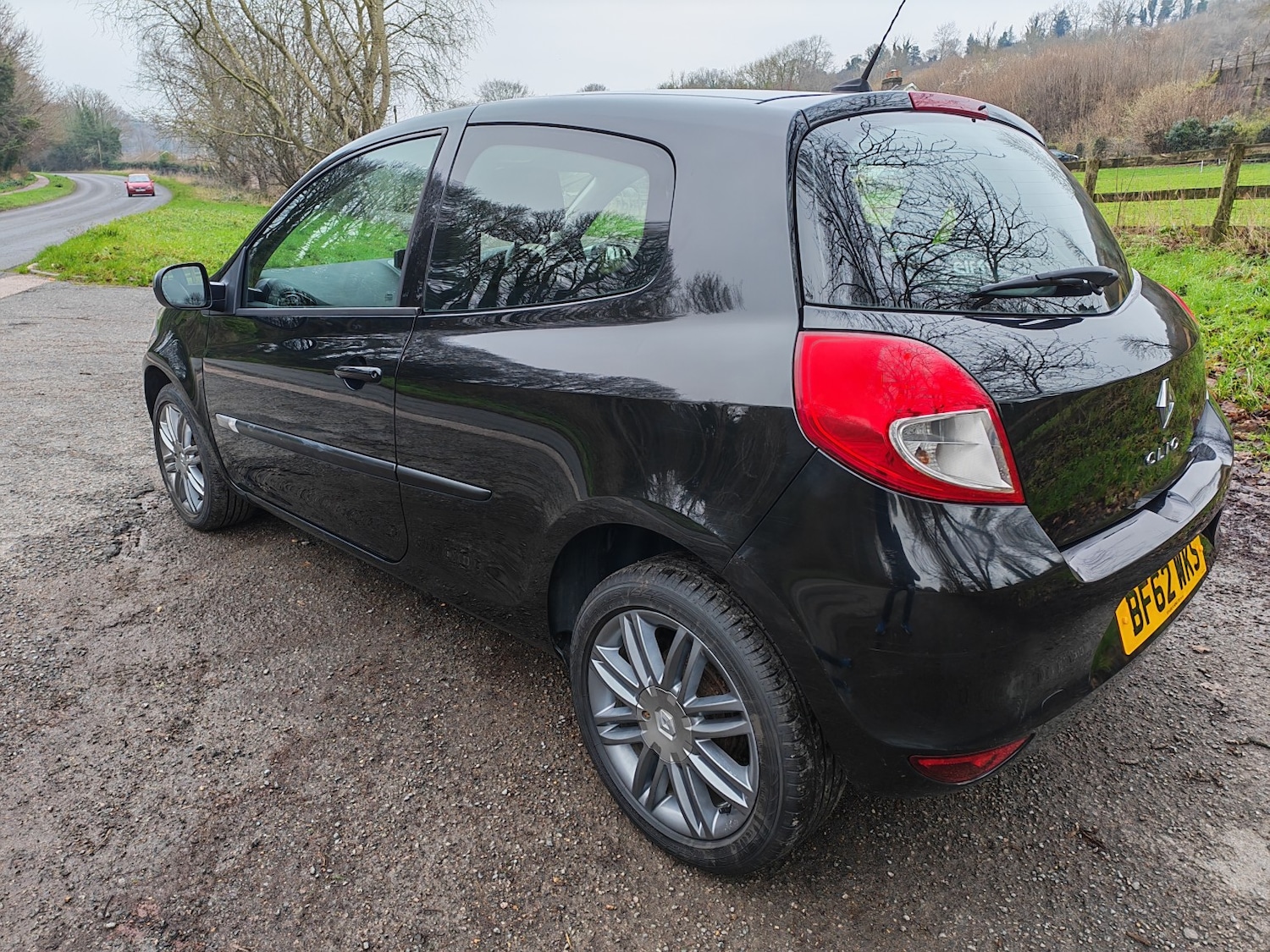Used Renault Clio 2012 for sale - 77107656: Photo 3
