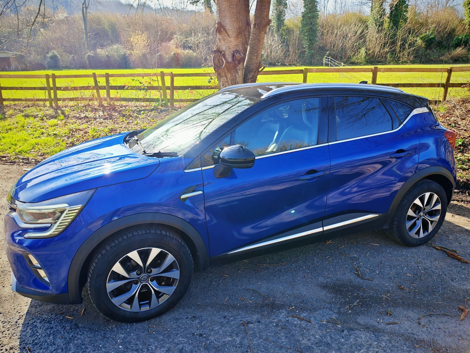 Used Renault Captur 2020 for sale - 77766508: Photo 2