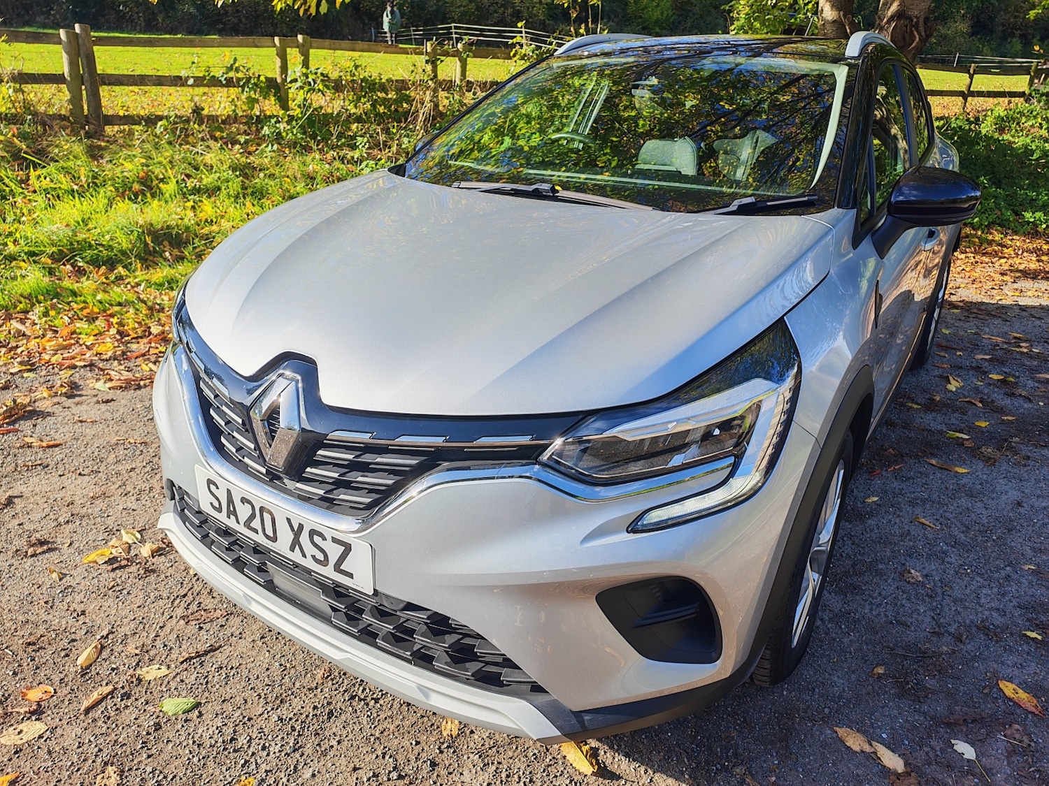 Used Renault Captur 2020 for sale - 76387373: Photo 1