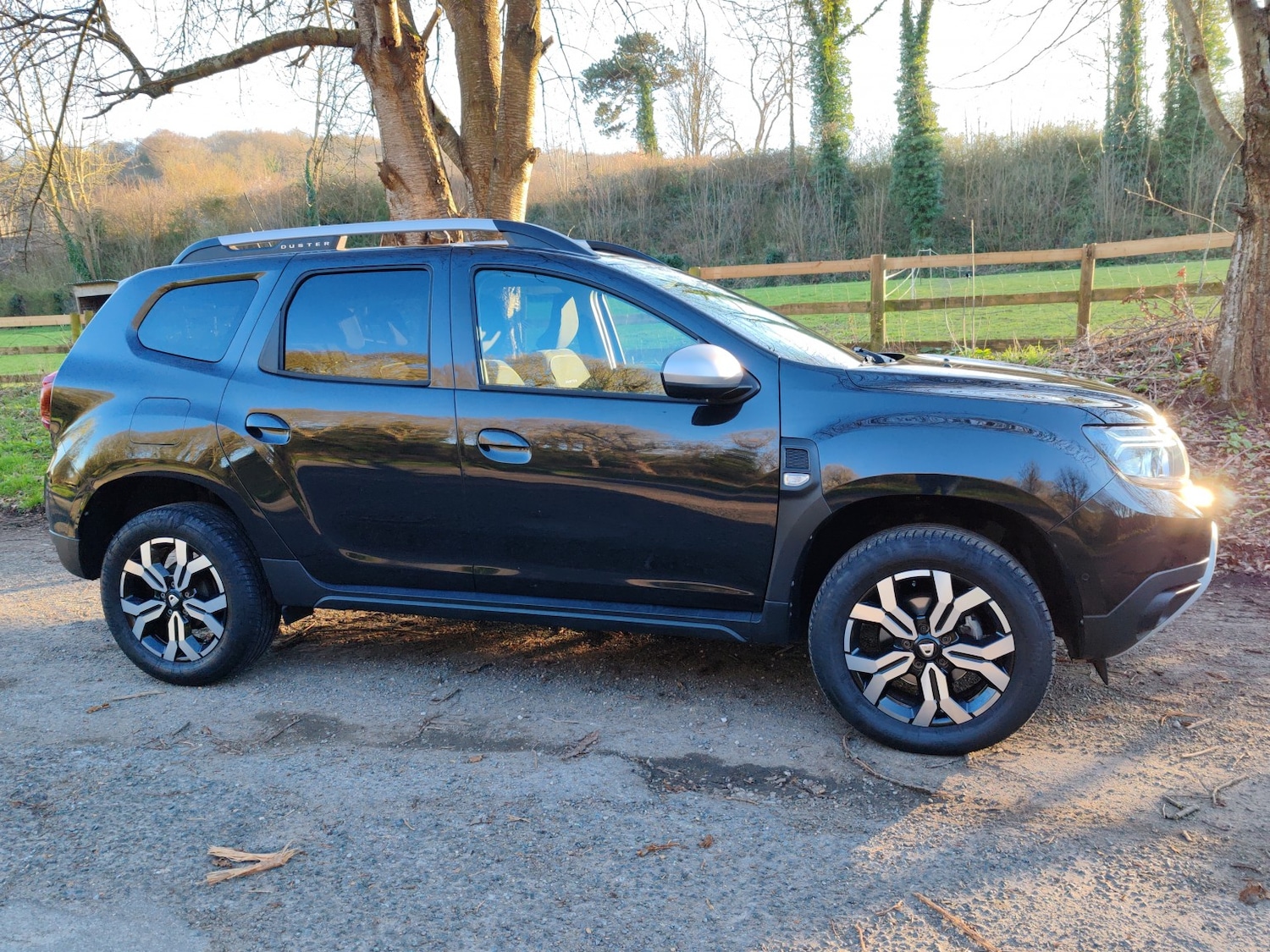 Used Dacia Duster 2022 for sale - 77968750: Photo 2