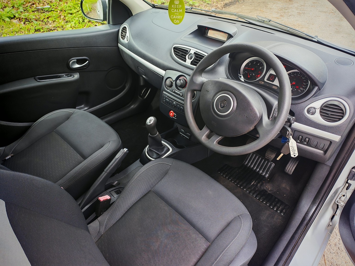 Used Renault Clio 2010 for sale - 78031736: Photo 3