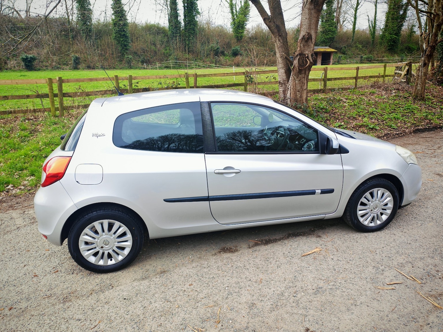 Used Renault Clio 2010 for sale - 78031736: Photo 4