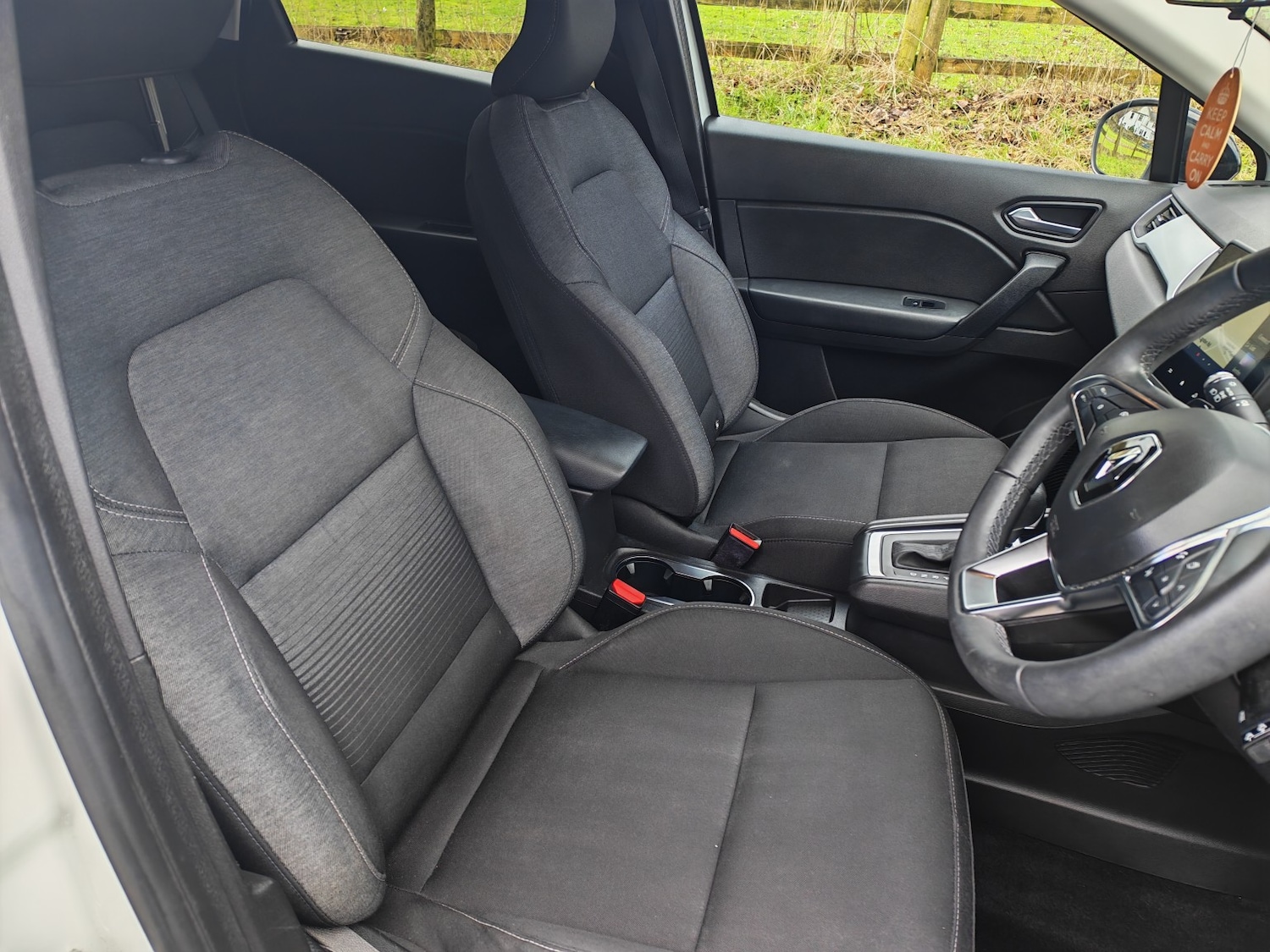 Used Renault Captur 2021 for sale - 77548327: Photo 15