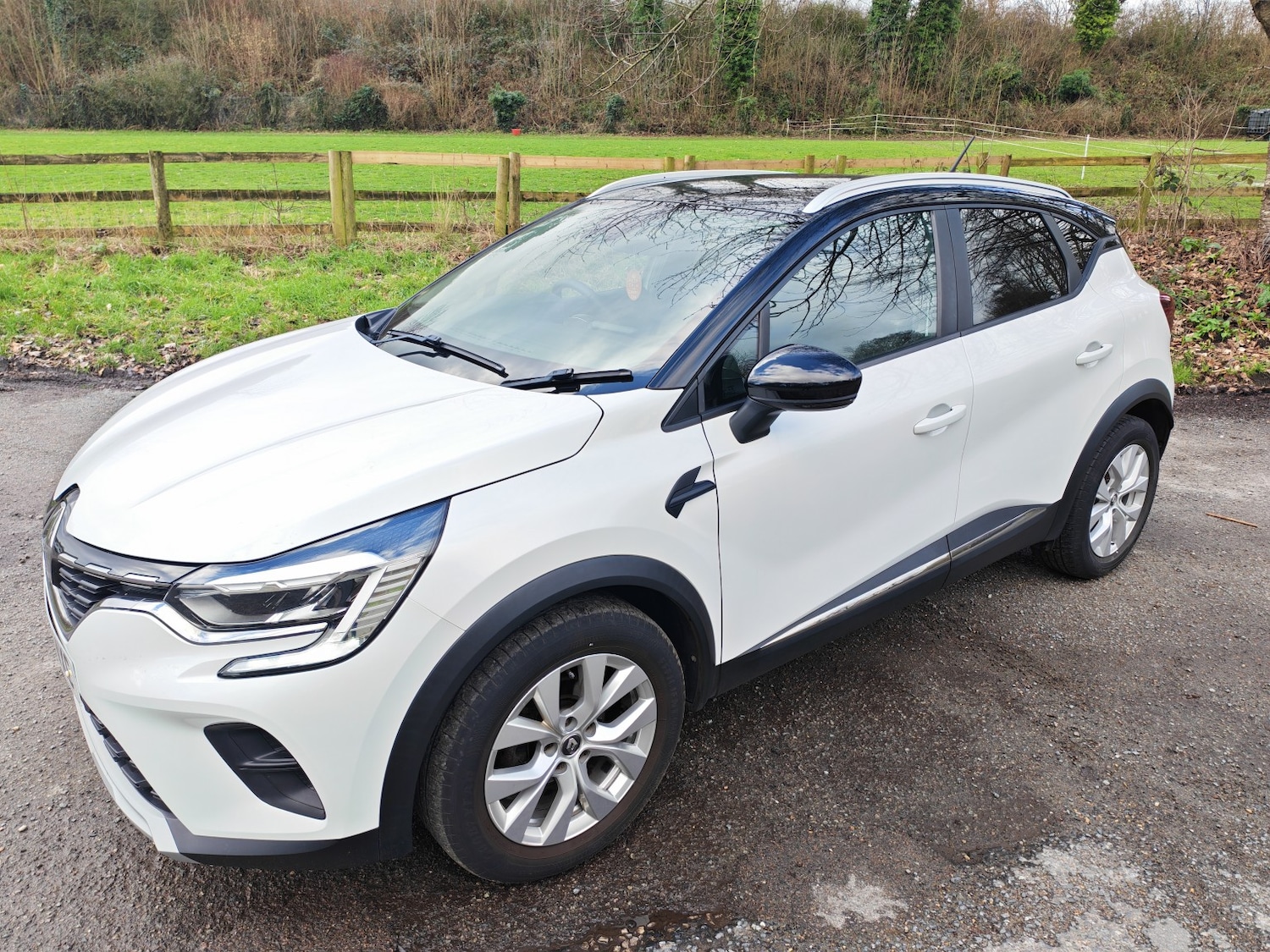 Used Renault Captur 2021 for sale - 77548327: Photo 8