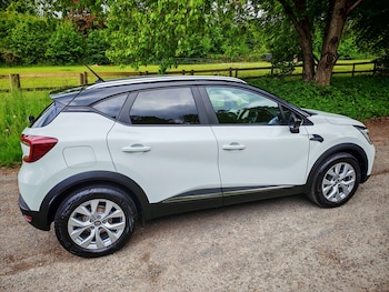 Used Renault Captur 2021 for sale - 78513738: Photo