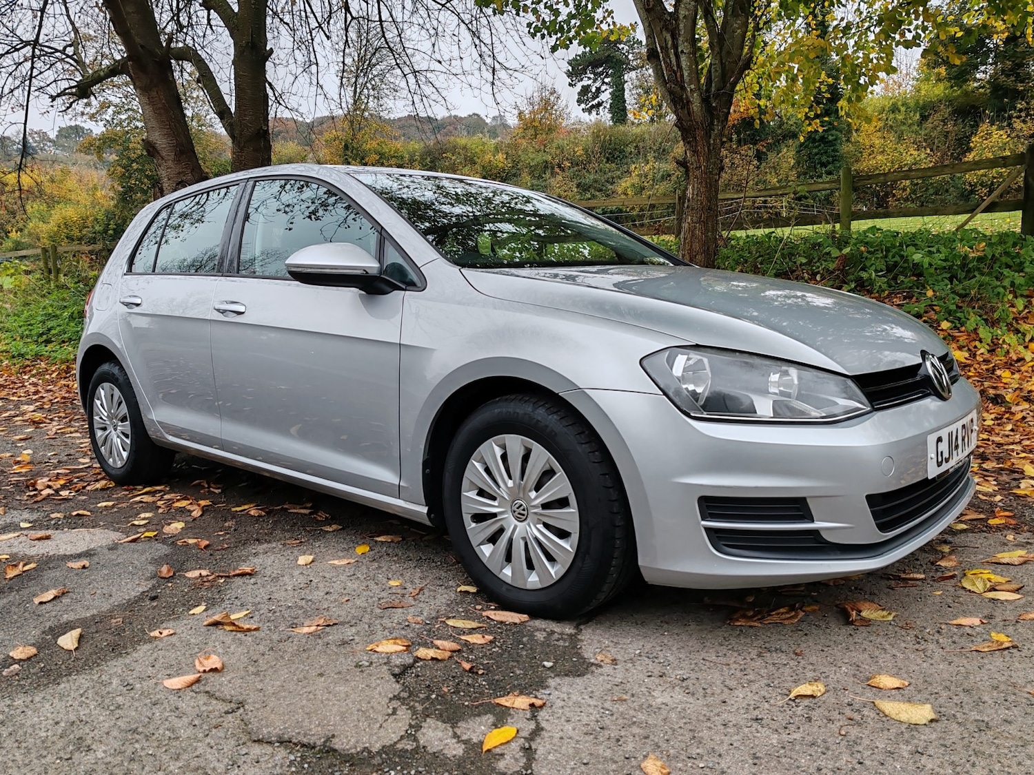 Used Volkswagen Golf 2014 for sale - 76510889: Photo 1