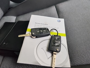 Used Volkswagen Golf 2014 for sale - 76510889: Photo