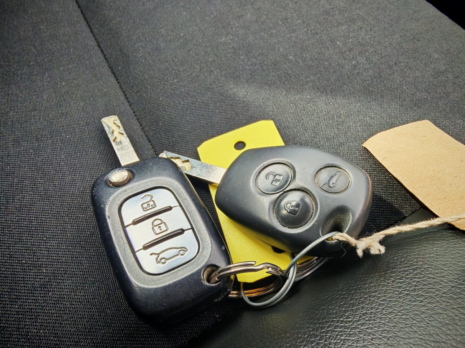 Used Renault Clio 2012 for sale - 78031749: Photo 12