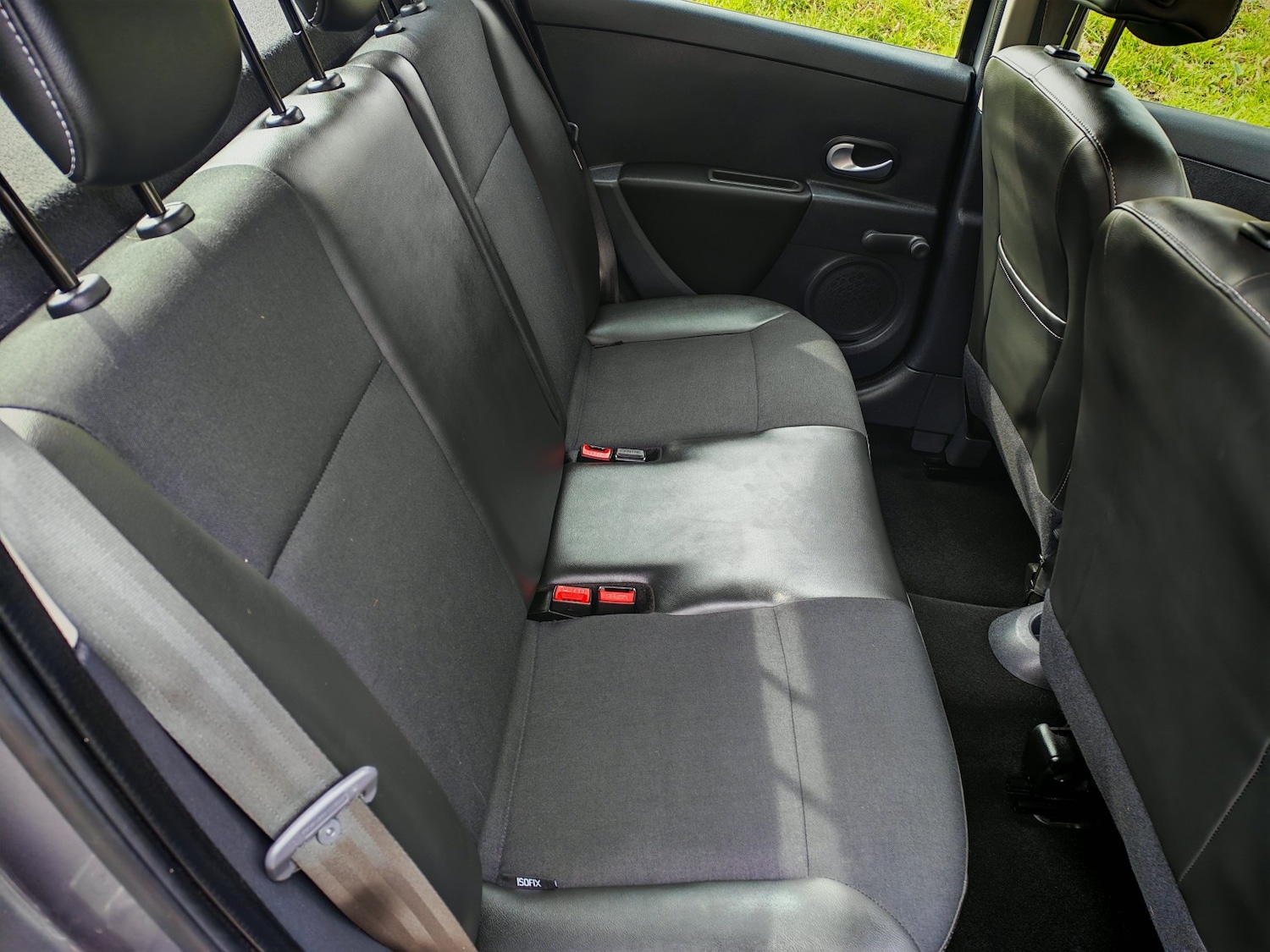 Used Renault Clio 2012 for sale - 78031749: Photo 16