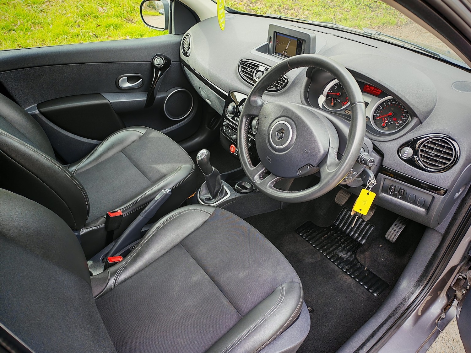 Used Renault Clio 2012 for sale - 78031749: Photo 3