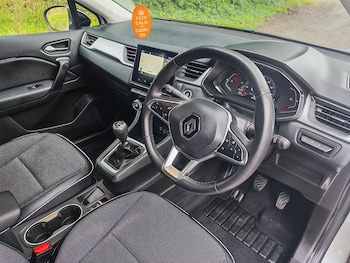 Used Renault Captur 2022 for sale - 75446412: Photo