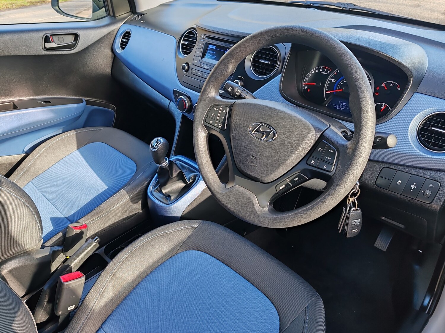 Used Hyundai i10 2016 for sale - 77681745: Photo 10