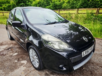 Used Renault Clio 2010 for sale - 78876432: Photo