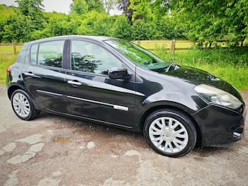 Used Renault Clio 2010 for sale - 78876432: Photo