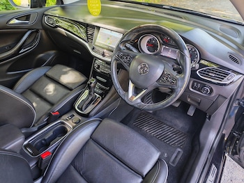Used Vauxhall Astra 2016 for sale - 75621115: Photo