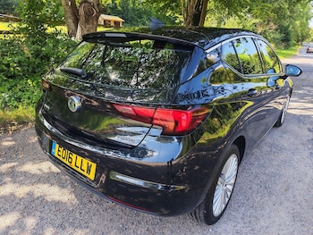 Used Vauxhall Astra 2016 for sale - 75621115: Photo
